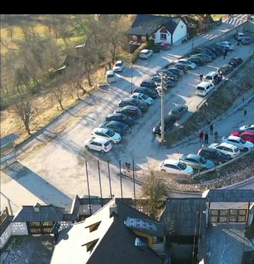Tri Bagrema Km Apartment Mokra Gora Luaran gambar