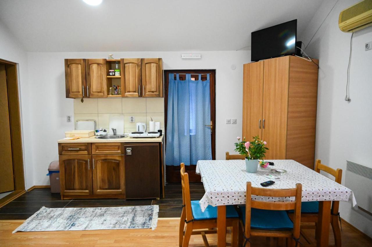 Tri Bagrema Km Apartment Mokra Gora Luaran gambar