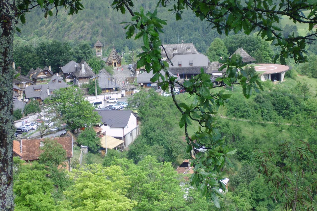 Tri Bagrema Km Apartment Mokra Gora Luaran gambar